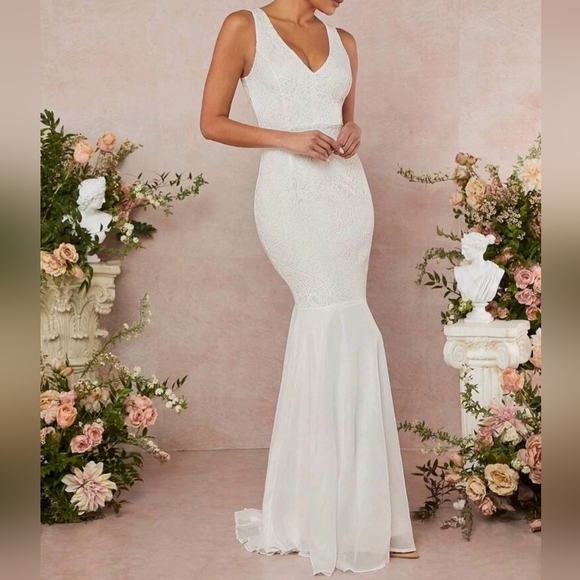 Wedding Dresses & Skirts - Lace Wedding Dress Size M Medium 5 6 7 8 Stretch Long Lined Bride Bridal White
